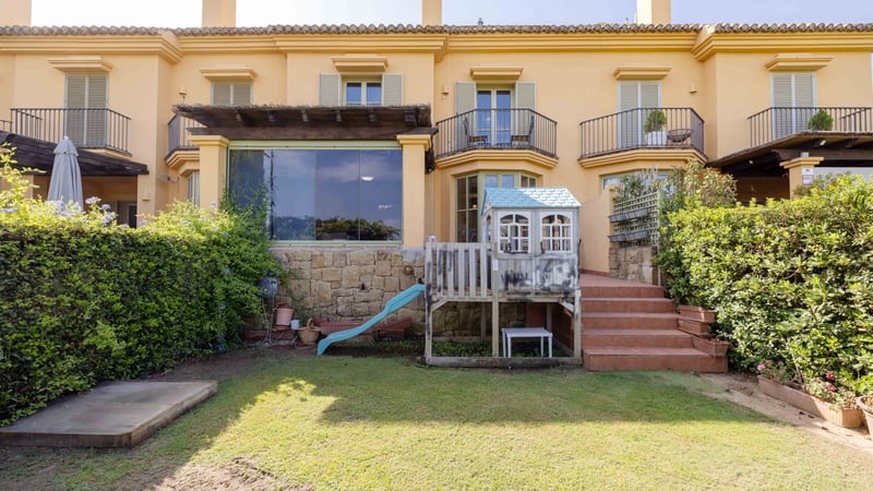 House in Sotogrande - view 1