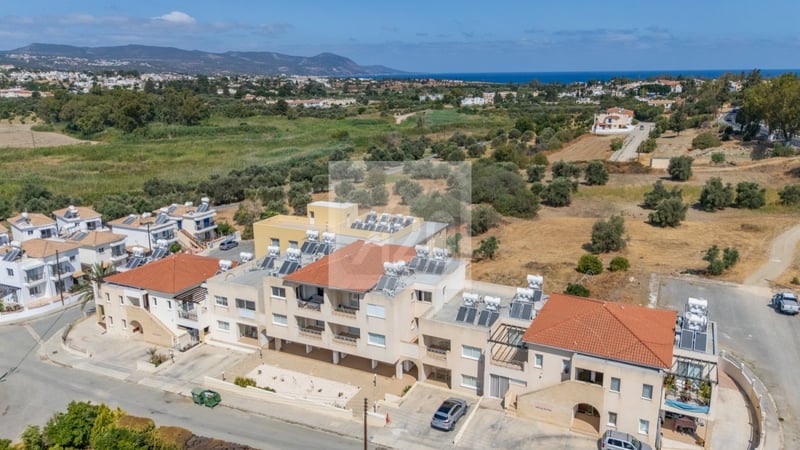 Apartment in Polis Chrysochous - view 1