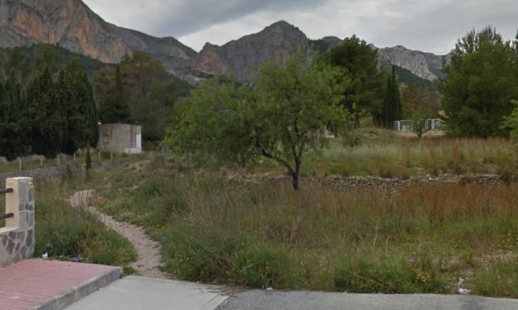 House in Polop - view 1