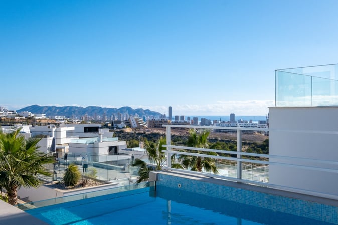 Villa in Finestrat - view 1