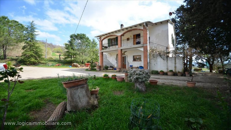 Farm, Ranch or Equestrian in Scansano - view 1