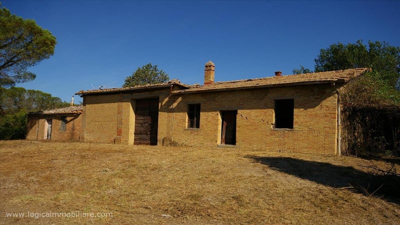 Farm, Ranch or Equestrian in Pienza - view 1