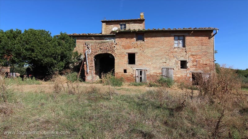 Farm, Ranch or Equestrian in Chianciano Terme - view 1