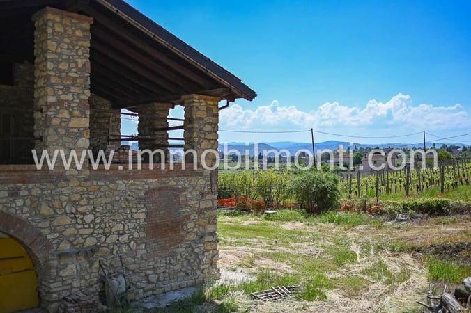 House in Acqui Terme - view 1