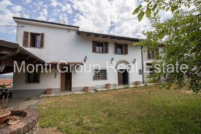 House in Melazzo - view 1