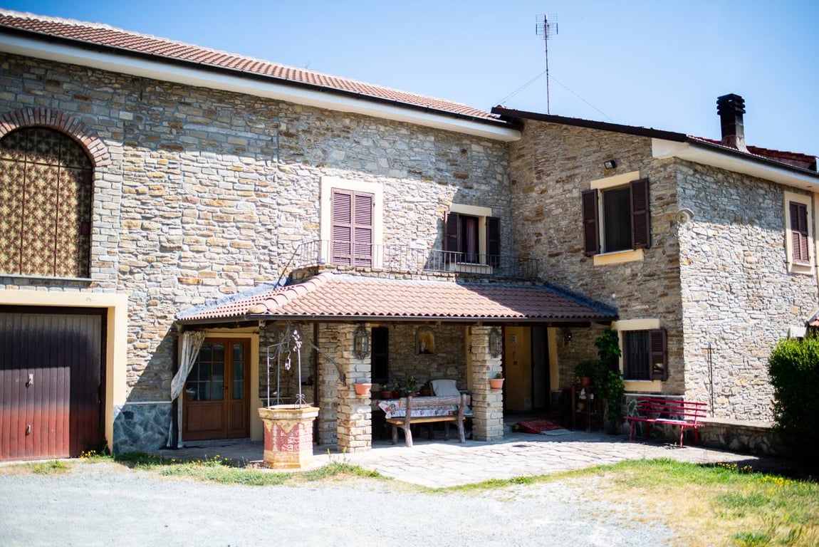 House in Cavatore