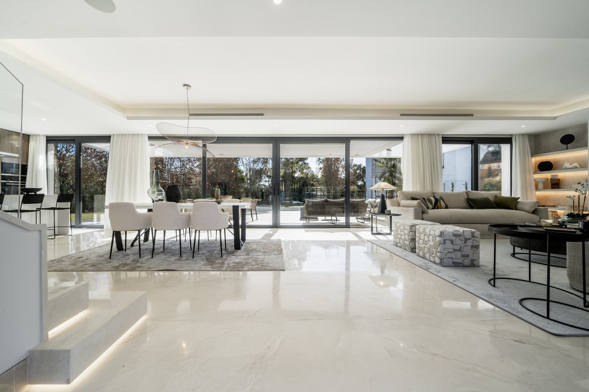 Villa in Atalaya Isdabe - Image 2