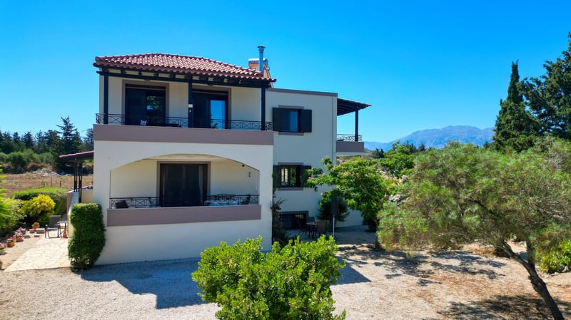 House in Xirosternion - view 1