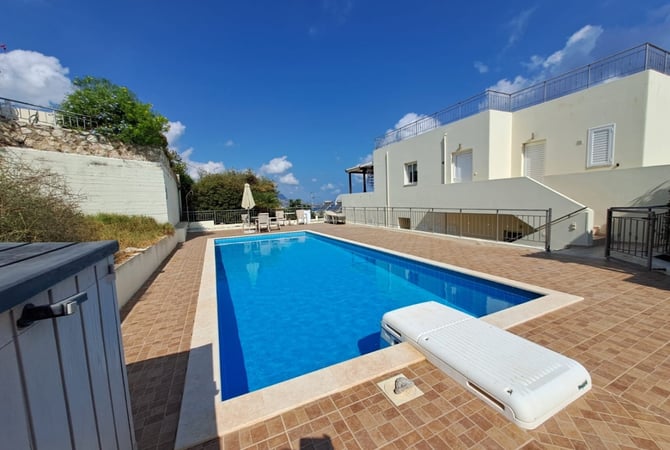 House in Plaka - view 1