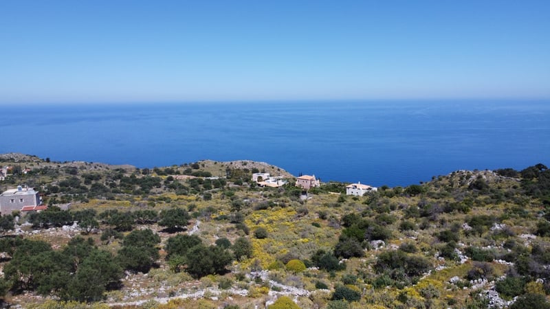 House in Kefalas - view 1