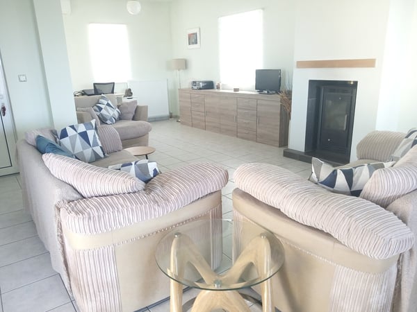 House in Modi - view 1