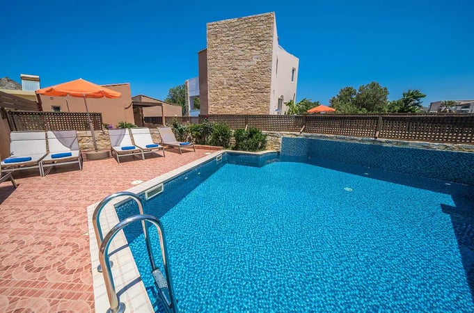 House in Platanias - view 1