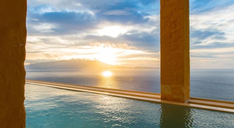 House in Ravdoucha - view 1