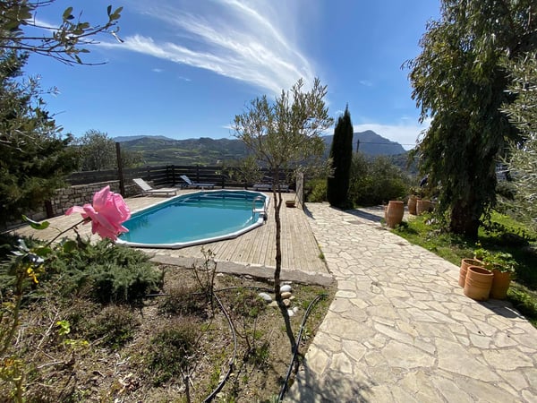 House in Lampini - view 1