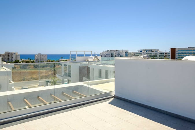 House in Paralimni - view 1