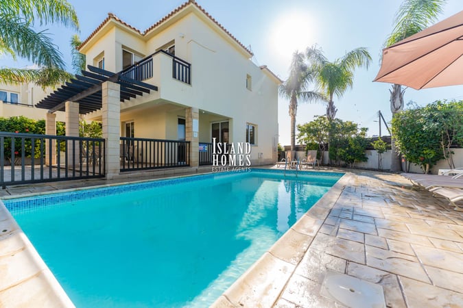 House in Sotira - view 1