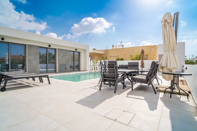 House in Deryneia - view 1