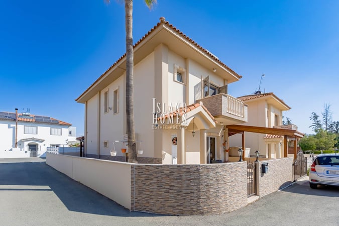 House in Deryneia - view 1