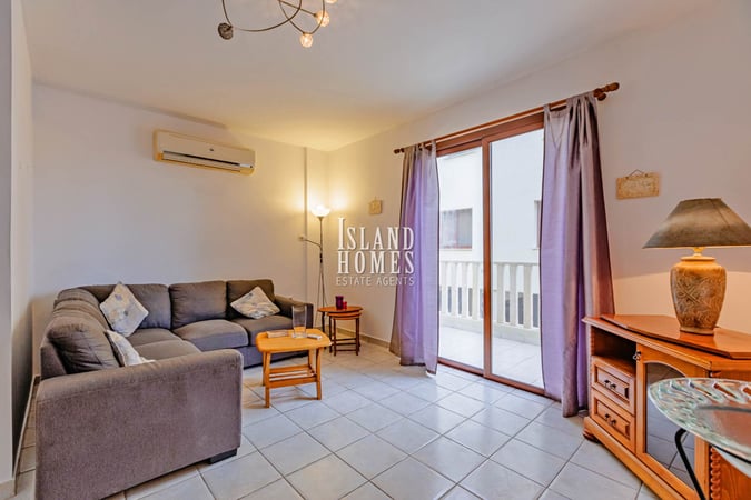 House in Liopetri - view 1