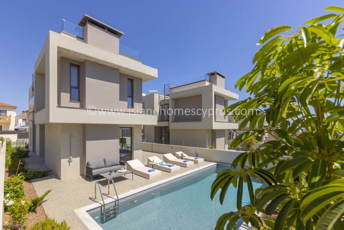 House in Paralimni - view 1