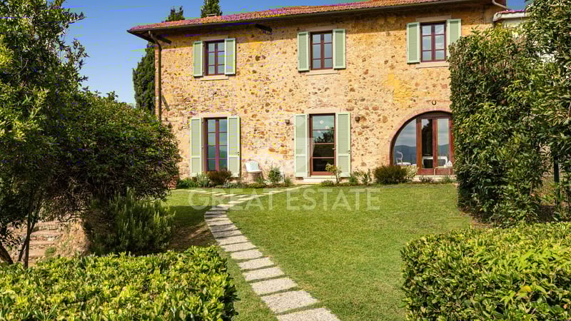 House in Rosignano Marittimo - view 1