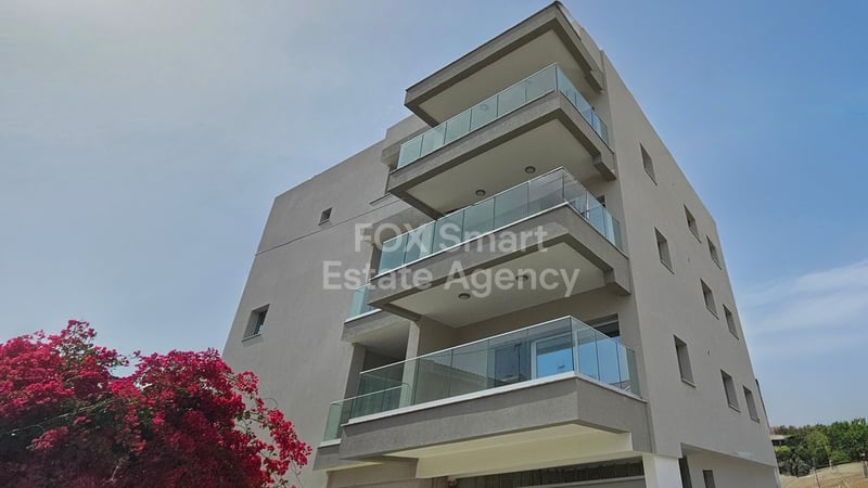 Apartment in Egkomi - view 1