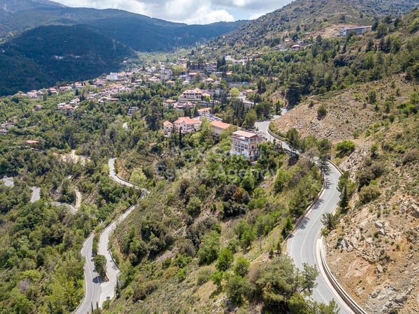 Land in Pedoulas - view 1