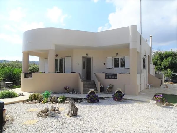 House in Kalyves - view 1