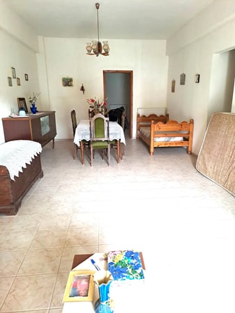 House in Kalathenes - view 1