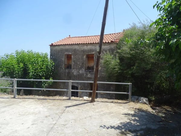 House in Provarma - view 1