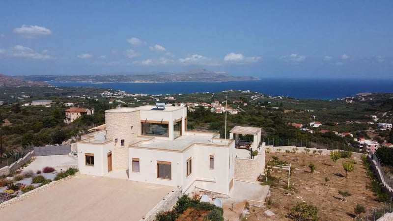 House in Tsivaras - view 1