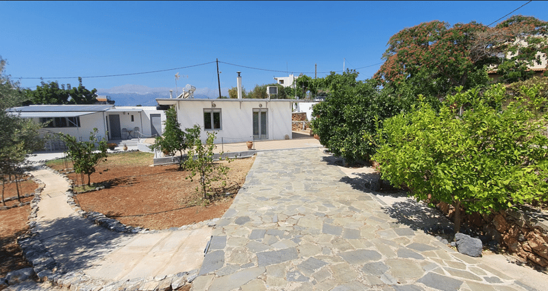 House in Drapanos - view 1