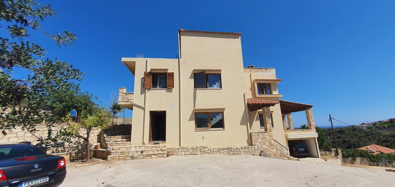 House in Tsivaras - view 1