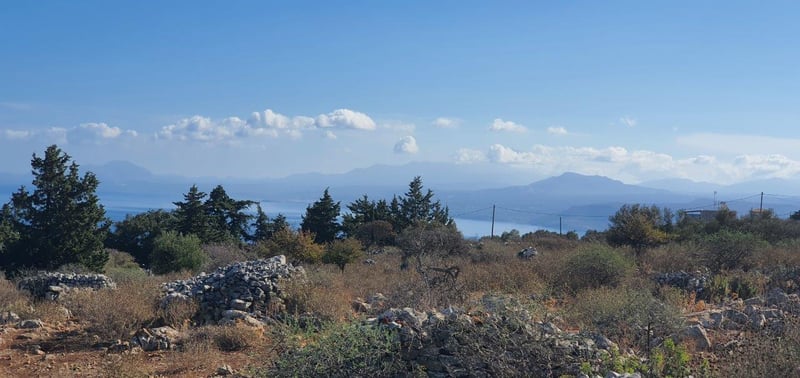 Land in Kefalas - view 1