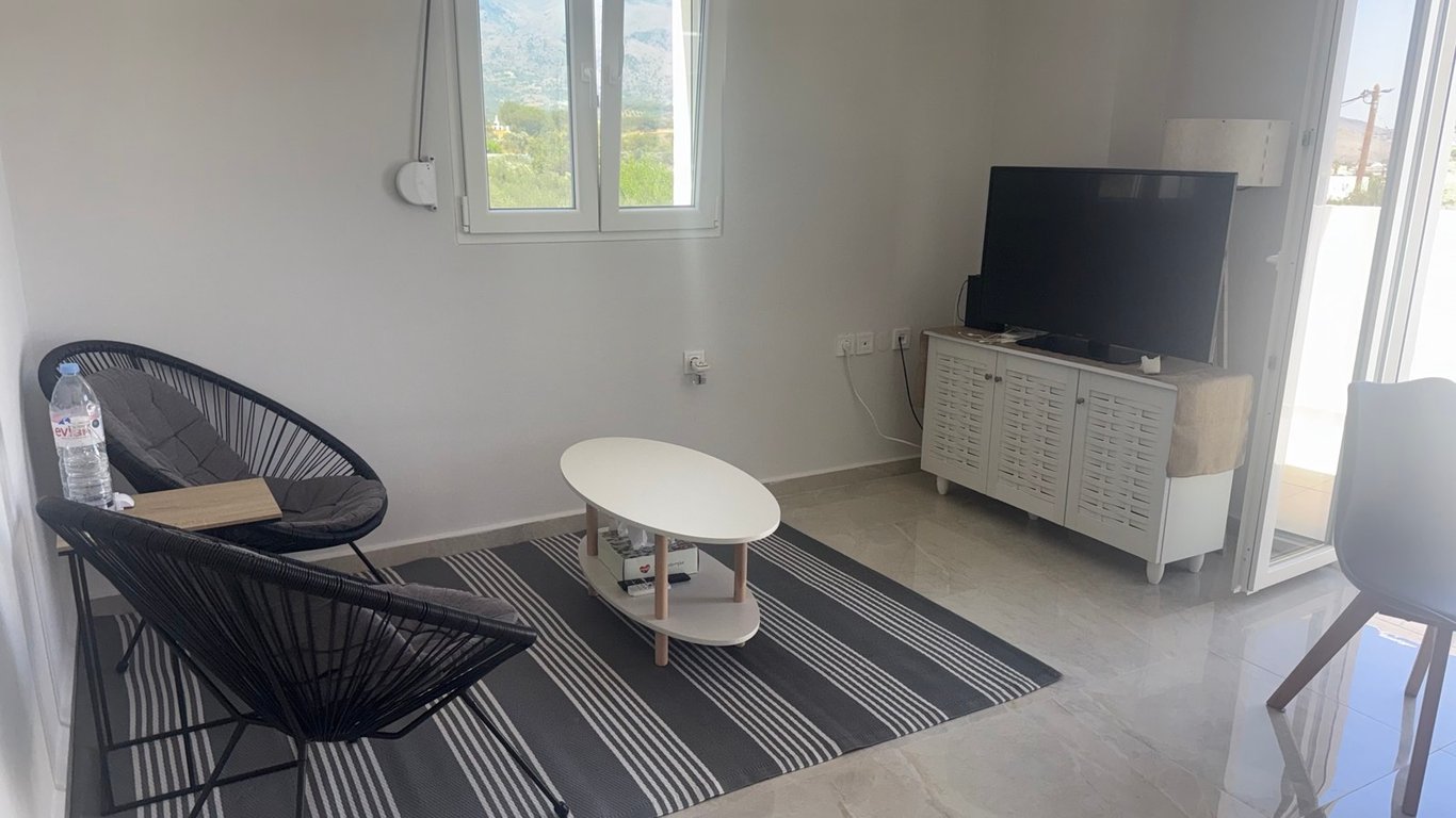 House in Georgioupoli - Image 3