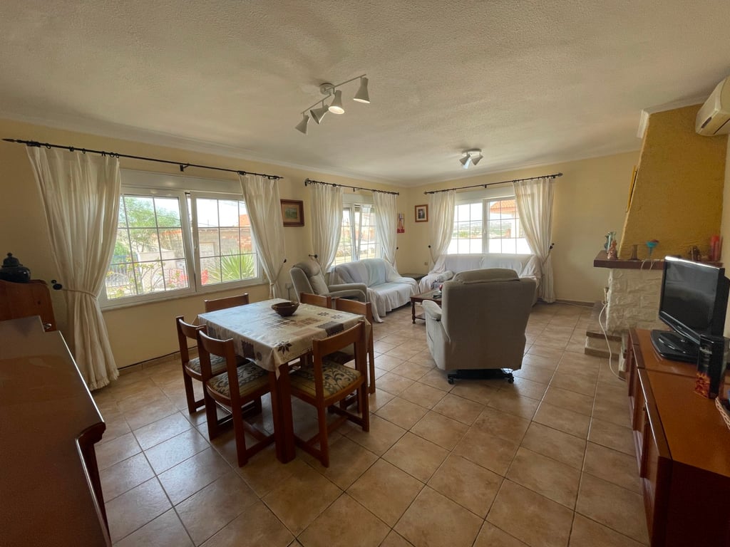 Villa in Benijofar - Image 3