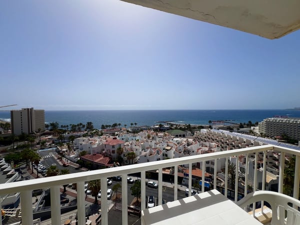 Apartment in Playa de las Americas - view 1