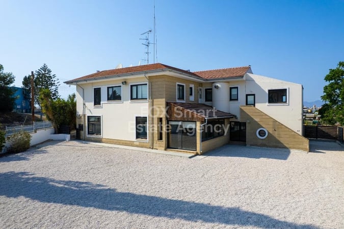 House in Strovolos - view 1