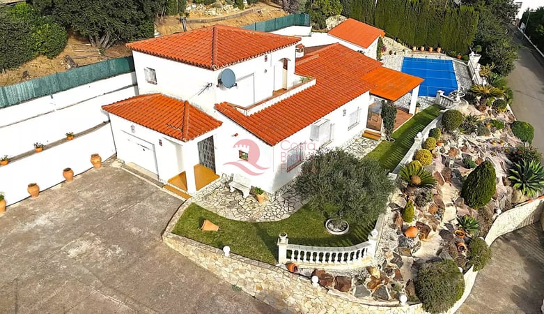 House in Calonge - view 1