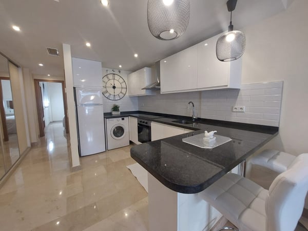 House in Benahavis - view 1