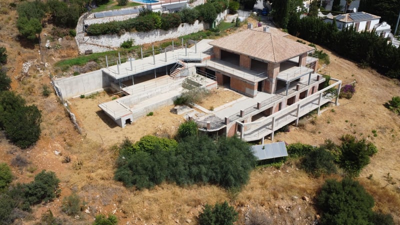 Villa in Fuengirola - view 1
