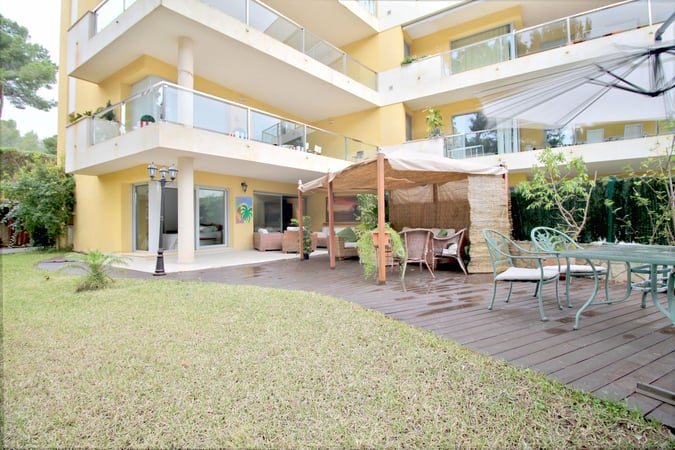 Apartment in Sol de Mallorca - view 1