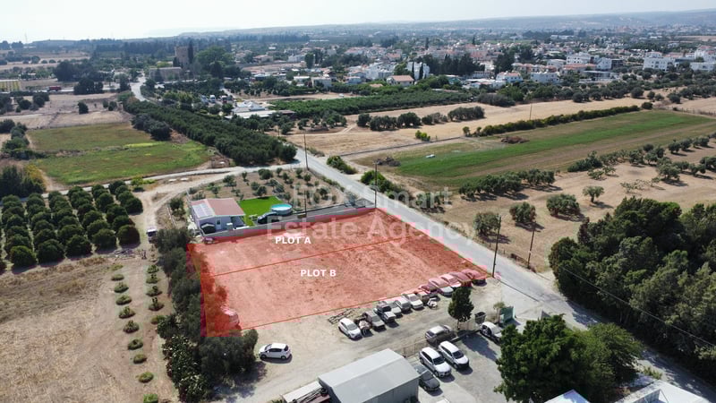 Land in Kolossi - view 1