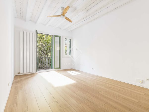 Apartment in Barcelona - view 1