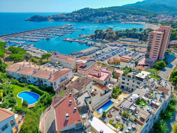 Apartment in Sant Feliu de Guixols - view 1