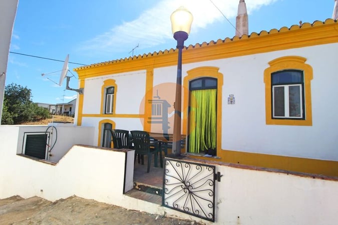 Villa in Castro Marim - view 1