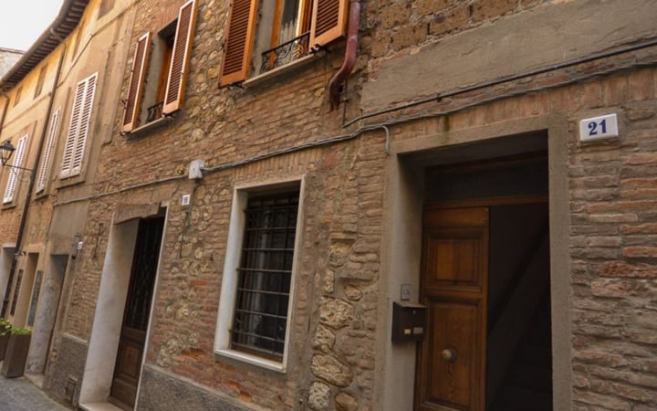 House in Monteleone di Spoleto - view 1