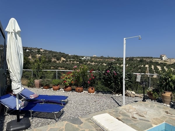 House in Adele - view 1