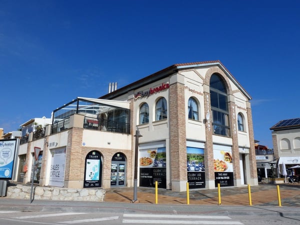 House in Alicante - view 1