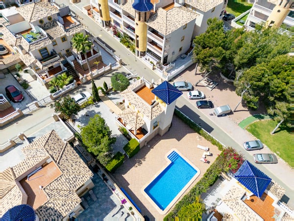 House in Villamartin - view 1